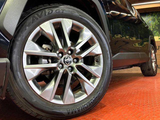 TOYOTA RAV4 4WD 2023