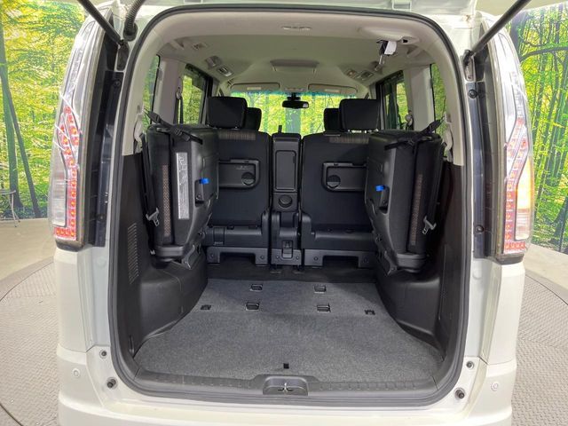 NISSAN SERENA  S-HYBRID 2014