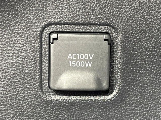 TOYOTA COROLLA CROSS HYBRID 2024