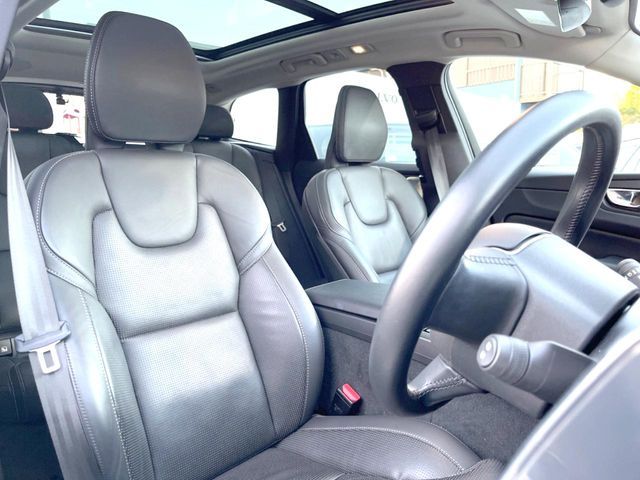 VOLVO VOLVO XC60 2022