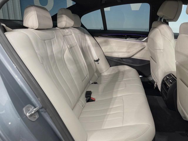 BMW BMW 5series sedan 2019