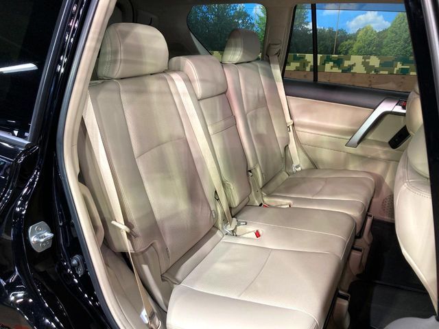 TOYOTA LANDCRUISER PRADO 2022