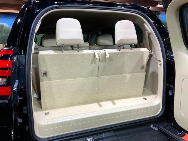 TOYOTA LANDCRUISER PRADO 2022