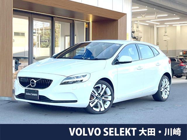 VOLVO VOLVO V40 2018