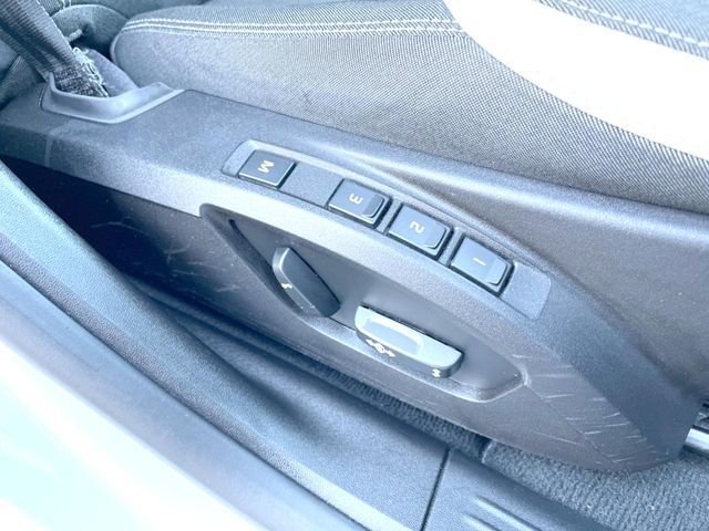 VOLVO VOLVO V40 2018