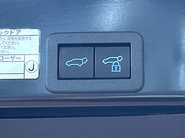 TOYOTA YARIS CROSS HYBRID 2022