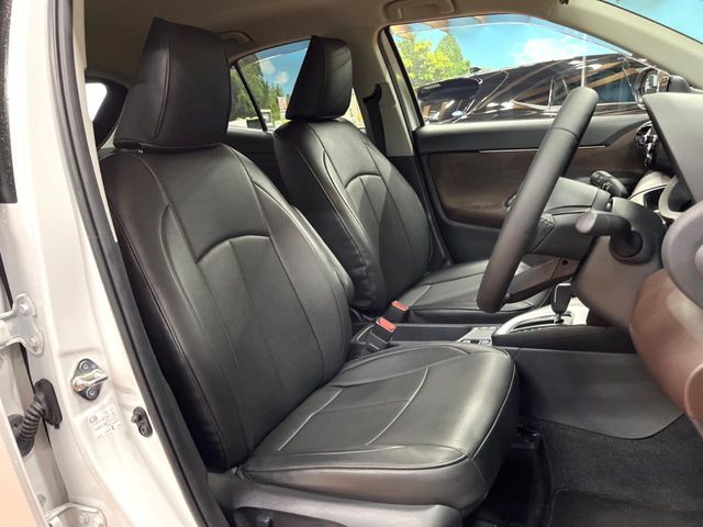 TOYOTA YARIS CROSS HYBRID 2022