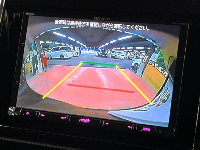 TOYOTA VOXY HYBRID 2014