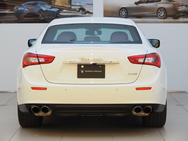MASERATI MASERATI GHIBLI Sedan 2015