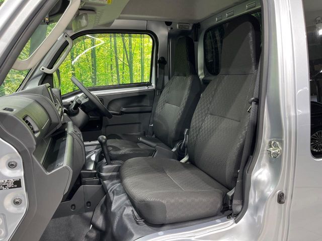 DAIHATSU HIJET truck 4WD 2024