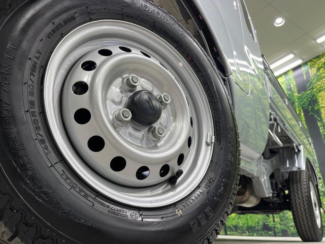 DAIHATSU HIJET truck 4WD 2024