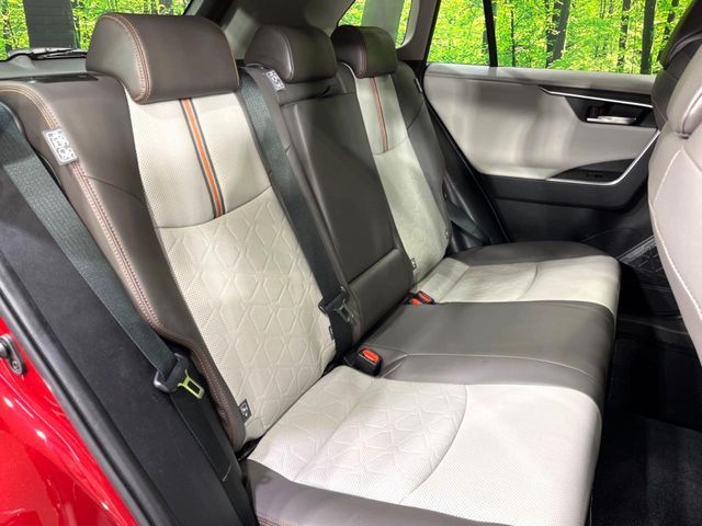 TOYOTA RAV4 4WD 2021