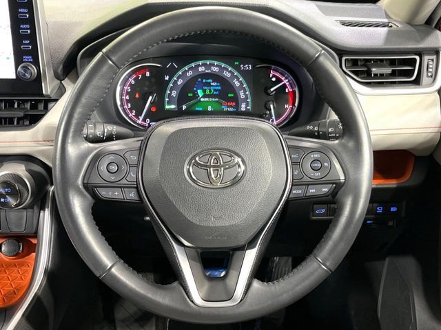 TOYOTA RAV4 4WD 2021