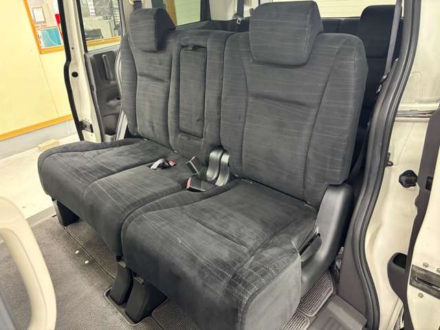 HONDA STEPWAGON 2010