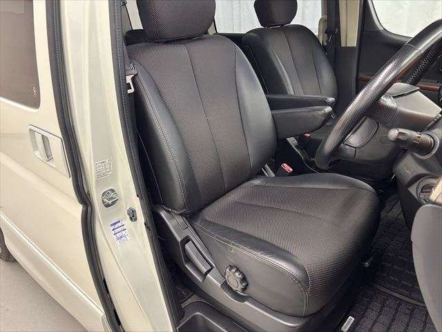 NISSAN ELGRAND 2006