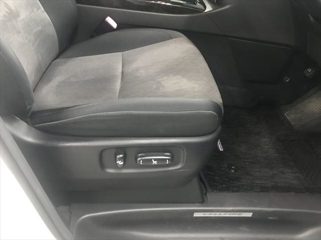 TOYOTA VELLFIRE  HYBRID 4WD 2012