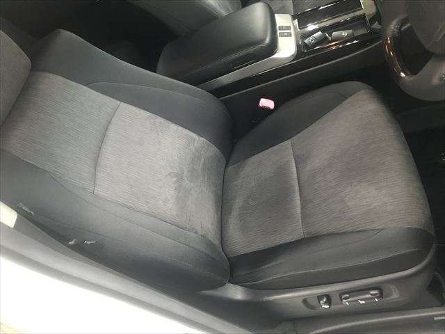 TOYOTA VELLFIRE  HYBRID 4WD 2012