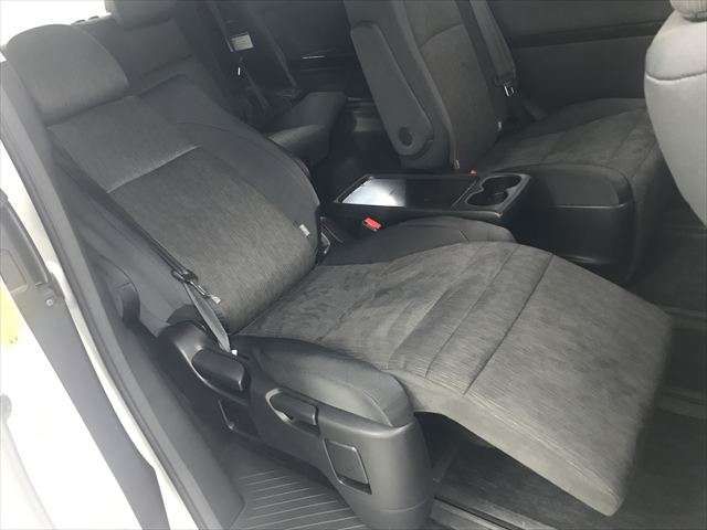 TOYOTA VELLFIRE  HYBRID 4WD 2012