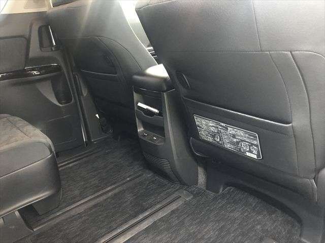 TOYOTA VELLFIRE  HYBRID 4WD 2012