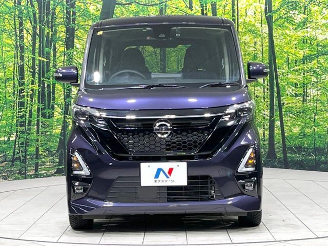 NISSAN ROOX 2020