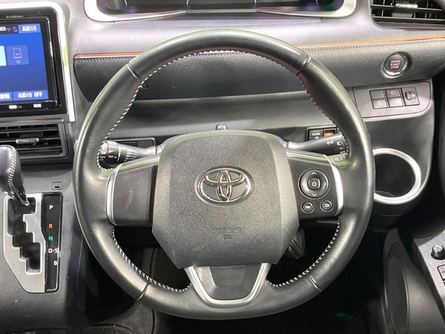 TOYOTA SIENTA 2019