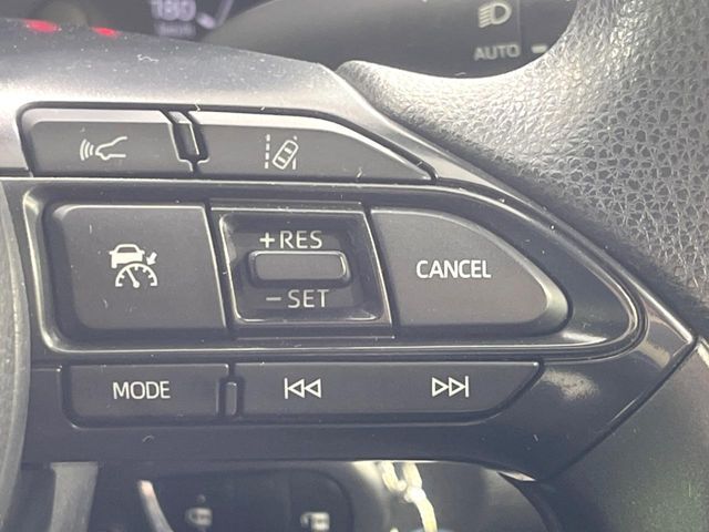 TOYOTA YARIS HYBRID 2022