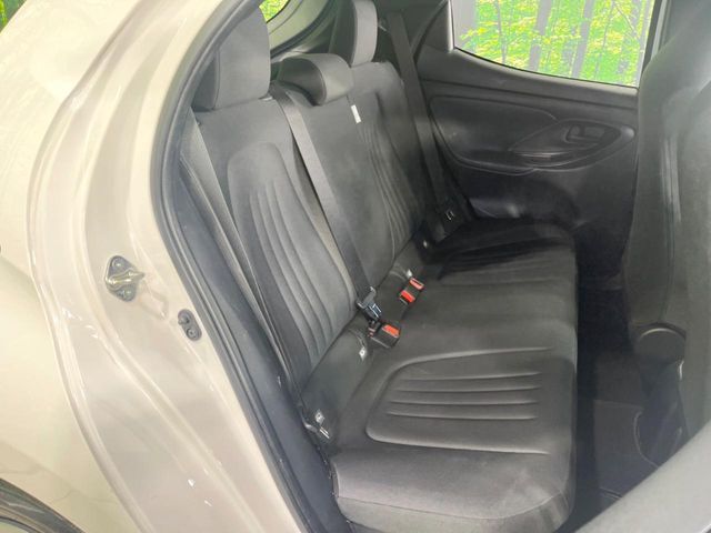 TOYOTA YARIS HYBRID 2022