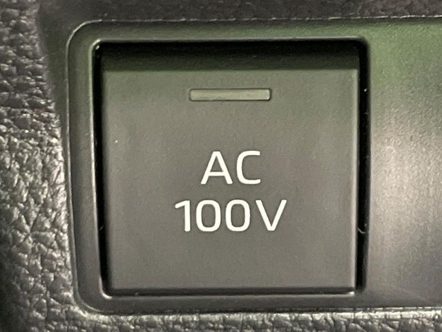 TOYOTA COROLLA CROSS HYBRID 2024