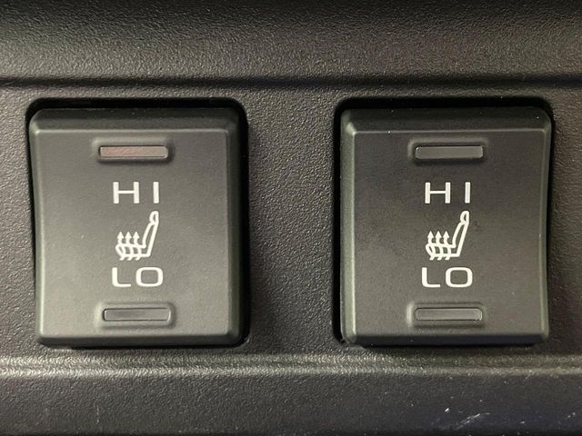 TOYOTA COROLLA CROSS HYBRID 2024