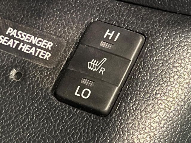 TOYOTA PRIUS PHV 2018