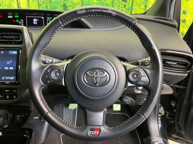 TOYOTA PRIUS PHV 2018