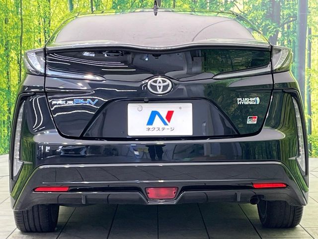 TOYOTA PRIUS PHV 2018