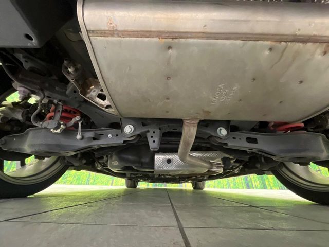 TOYOTA PRIUS PHV 2018