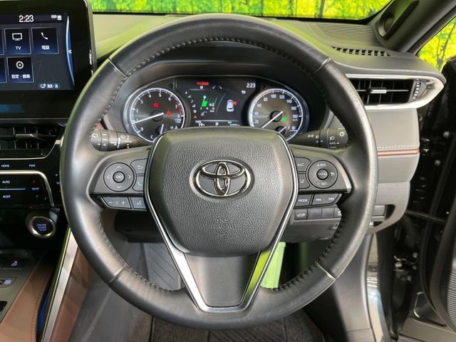 TOYOTA HARRIER 2WD 2020