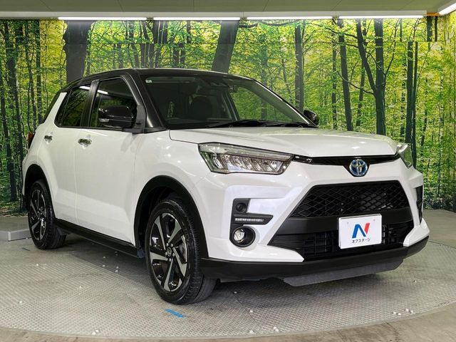 TOYOTA RAIZE HYBRID 2022