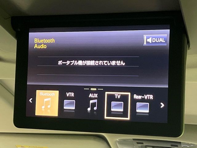 TOYOTA VELLFIRE 2017