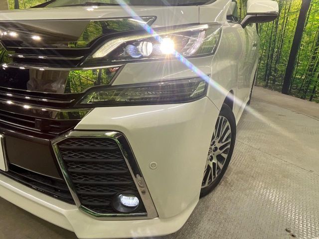 TOYOTA VELLFIRE 2017