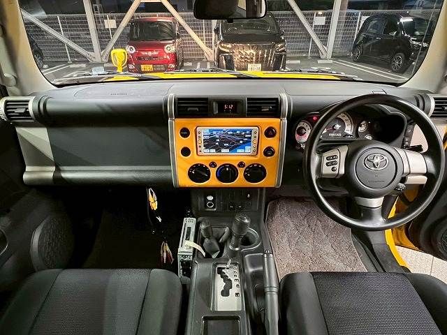 TOYOTA FJ CRUISER 4WD 2017