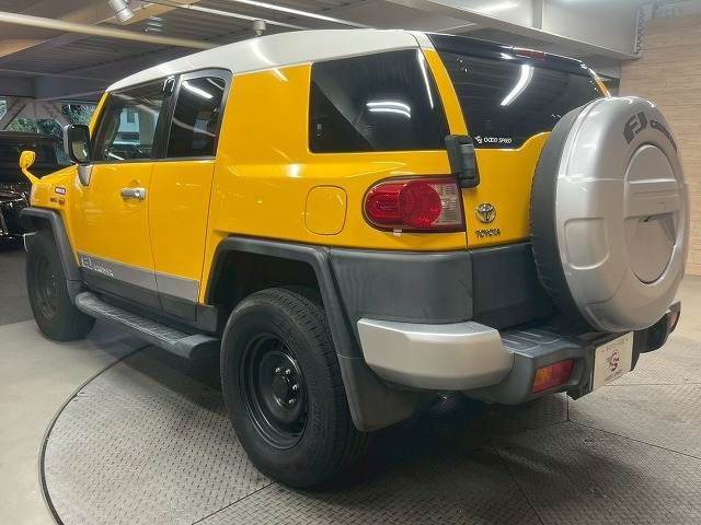TOYOTA FJ CRUISER 4WD 2017