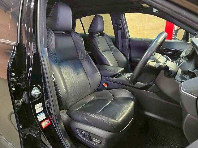 TOYOTA HARRIER HYBRID 2022