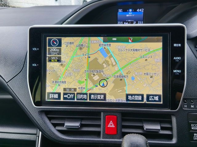 TOYOTA VOXY 4WD 2020