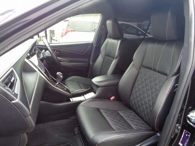 TOYOTA HARRIER 4WD 2014