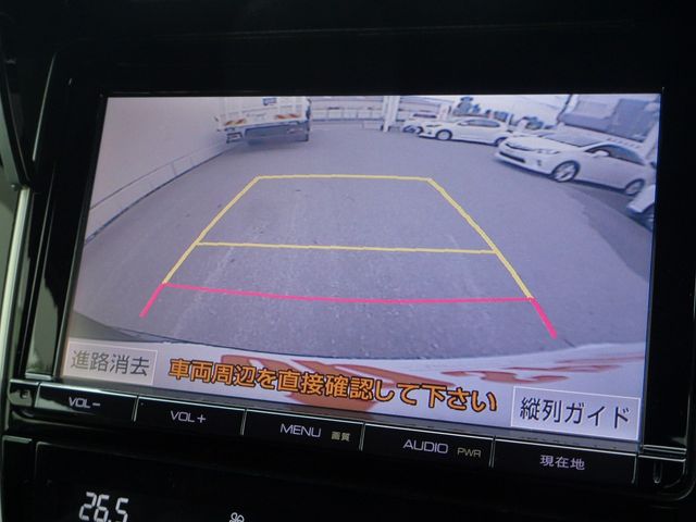 TOYOTA HARRIER 4WD 2014