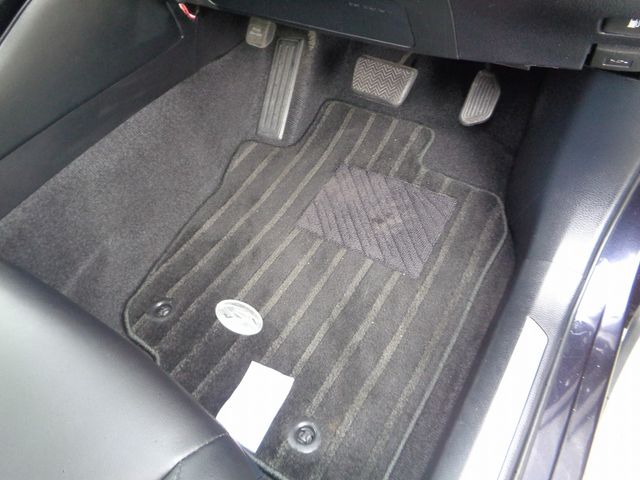 TOYOTA HARRIER 4WD 2014