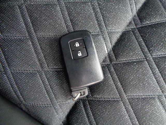 TOYOTA HARRIER 4WD 2014