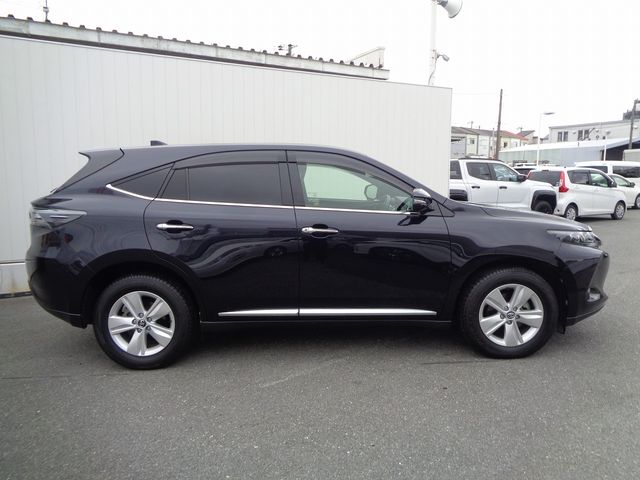 TOYOTA HARRIER 4WD 2014