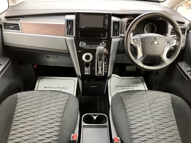 MITSUBISHI DELICA D:5 4WD 2021