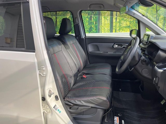 DAIHATSU MOVE CUSTOM 2015