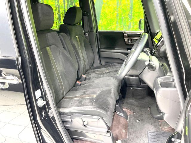 HONDA N BOX CUSTOM 2018