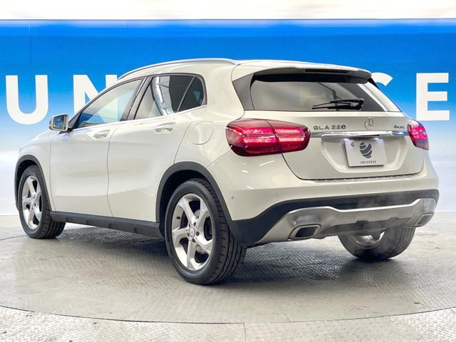 MERCEDES BENZ MERCEDES BENZ GLA class 2017